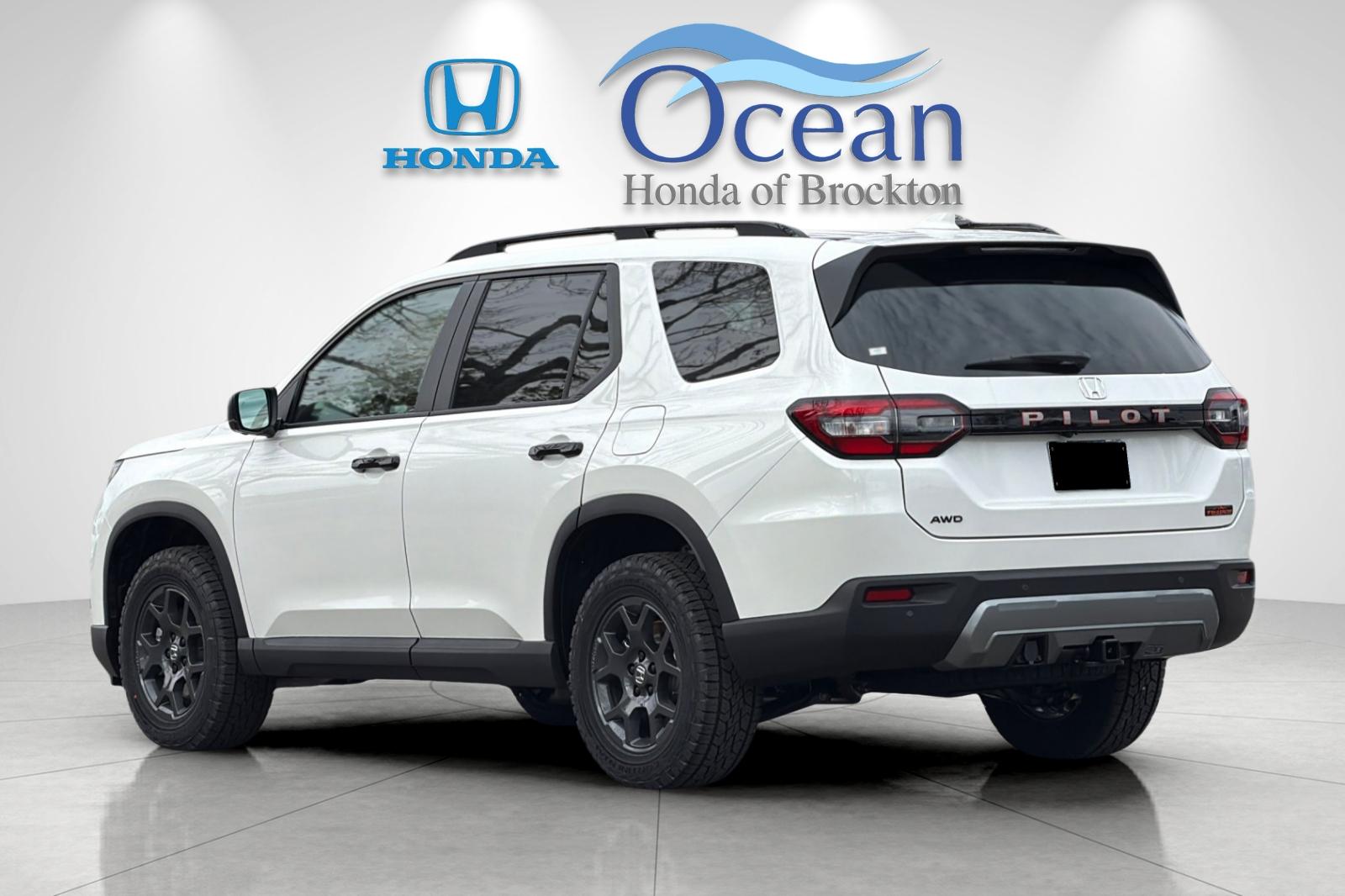 New 2026 Platinum White Pearl Honda TrailSport image 3