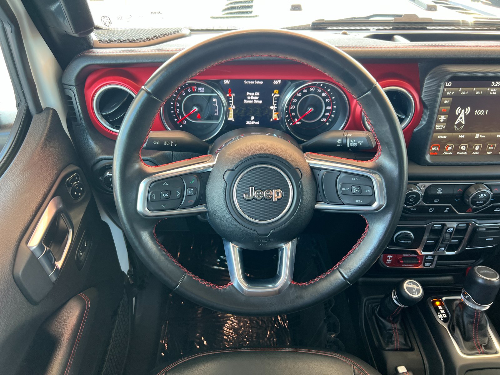 Used 2022 White Jeep Rubicon image 13