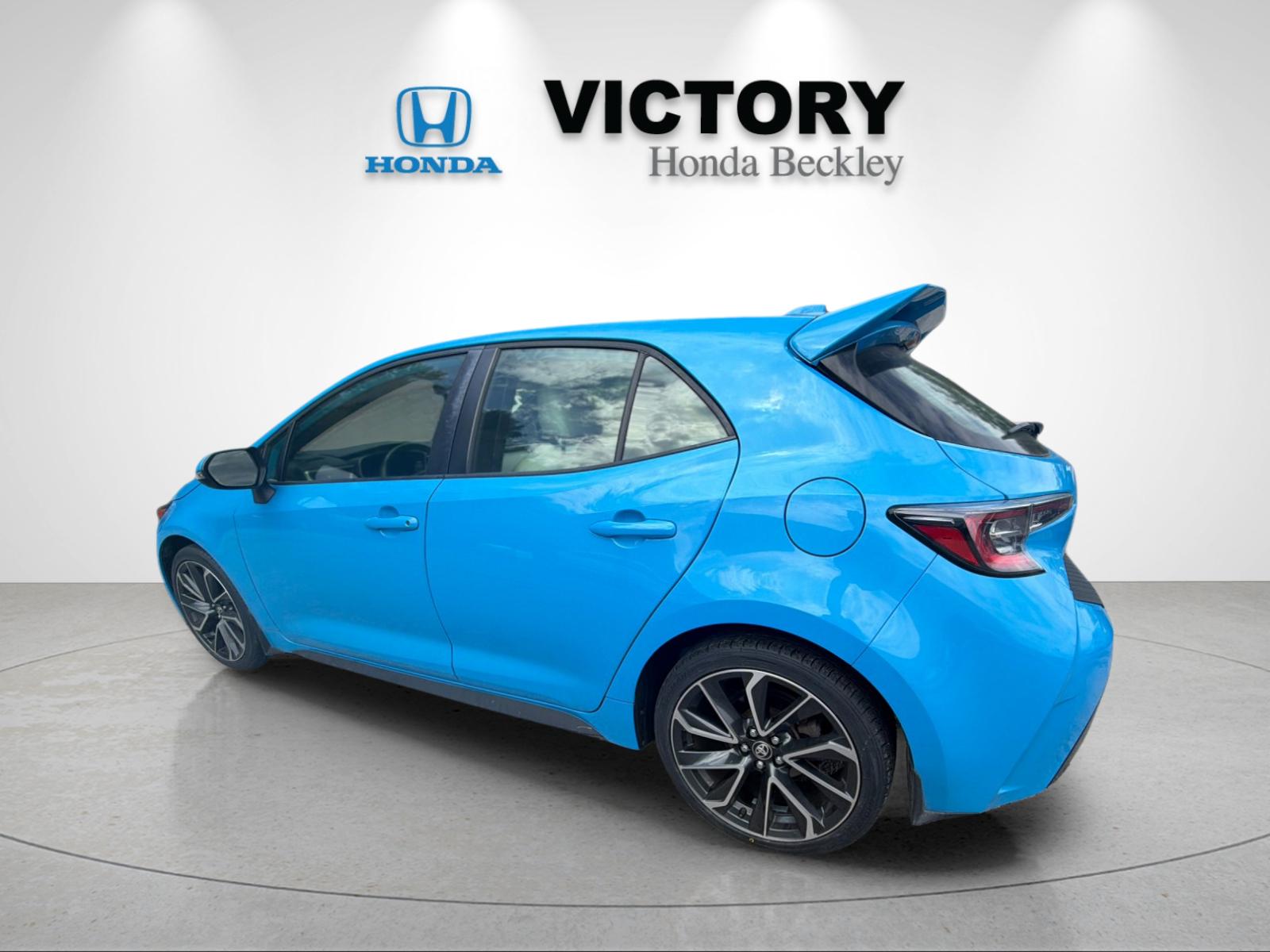 Used 2022 Blue Flame Toyota XSE image 3