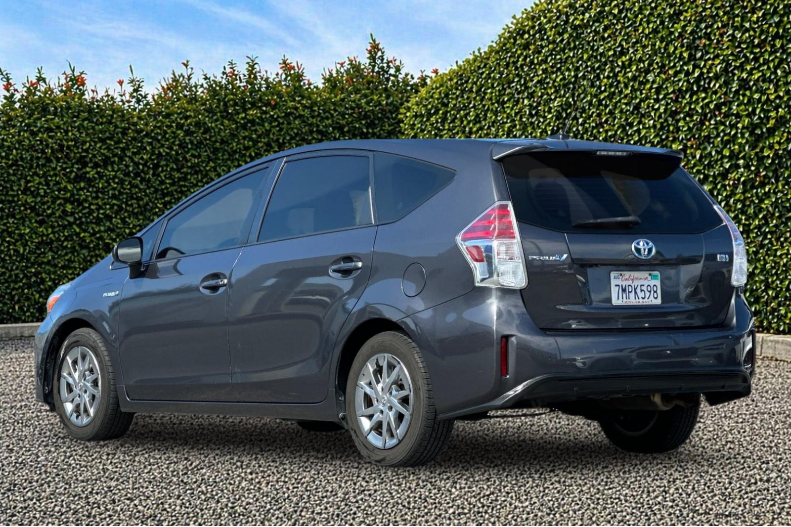 Used 2015 Gray Toyota Four image 6