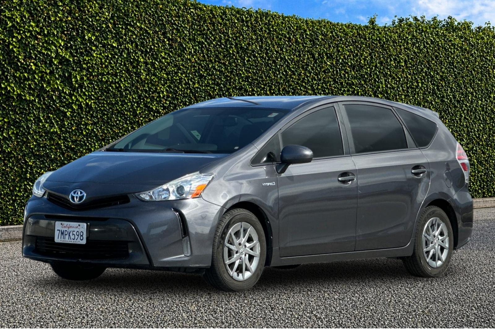 Used 2015 Gray Toyota Four image 8