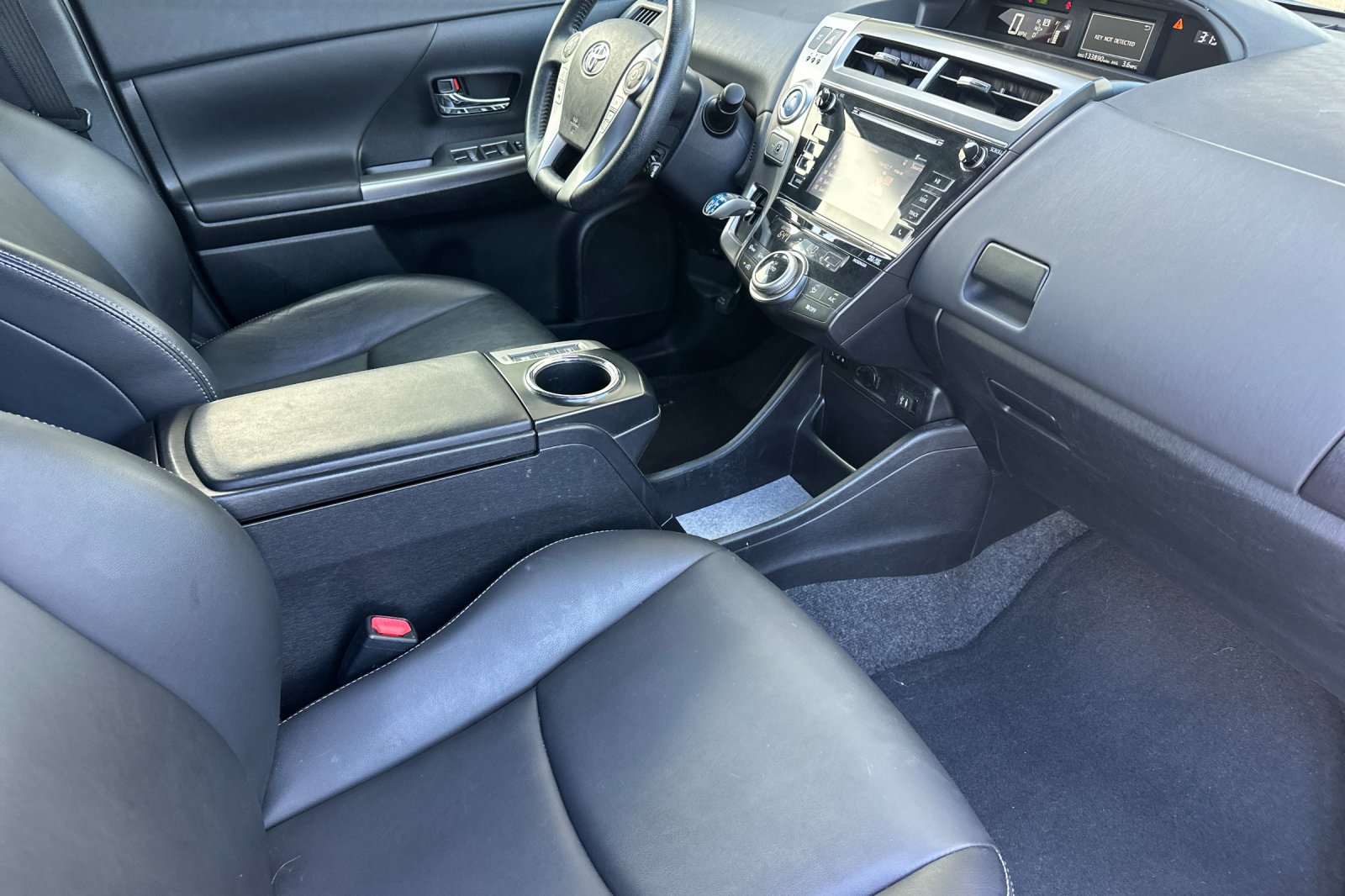 Used 2015 Gray Toyota Four image 18