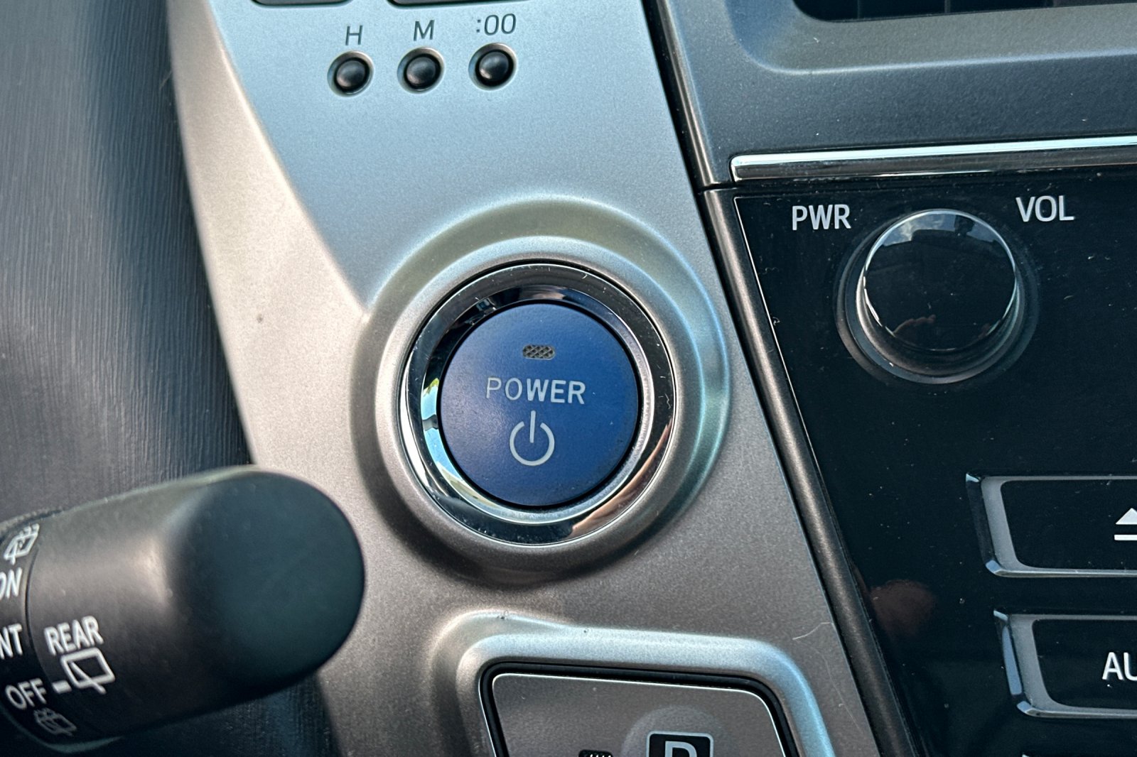 Used 2015 Gray Toyota Four image 26