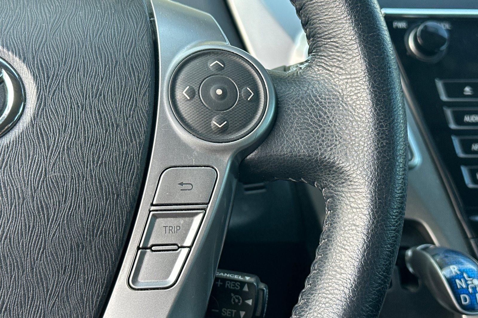 Used 2015 Gray Toyota Four image 29