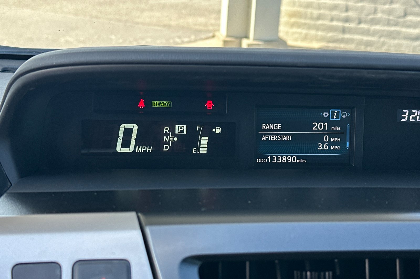 Used 2015 Gray Toyota Four image 30