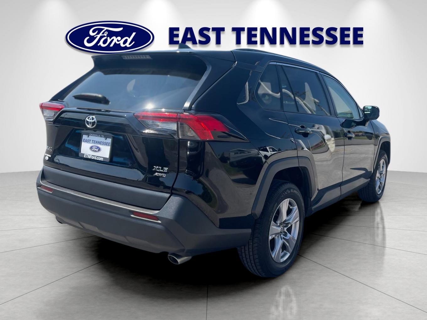 Used 2025 Black Toyota XLE image 3