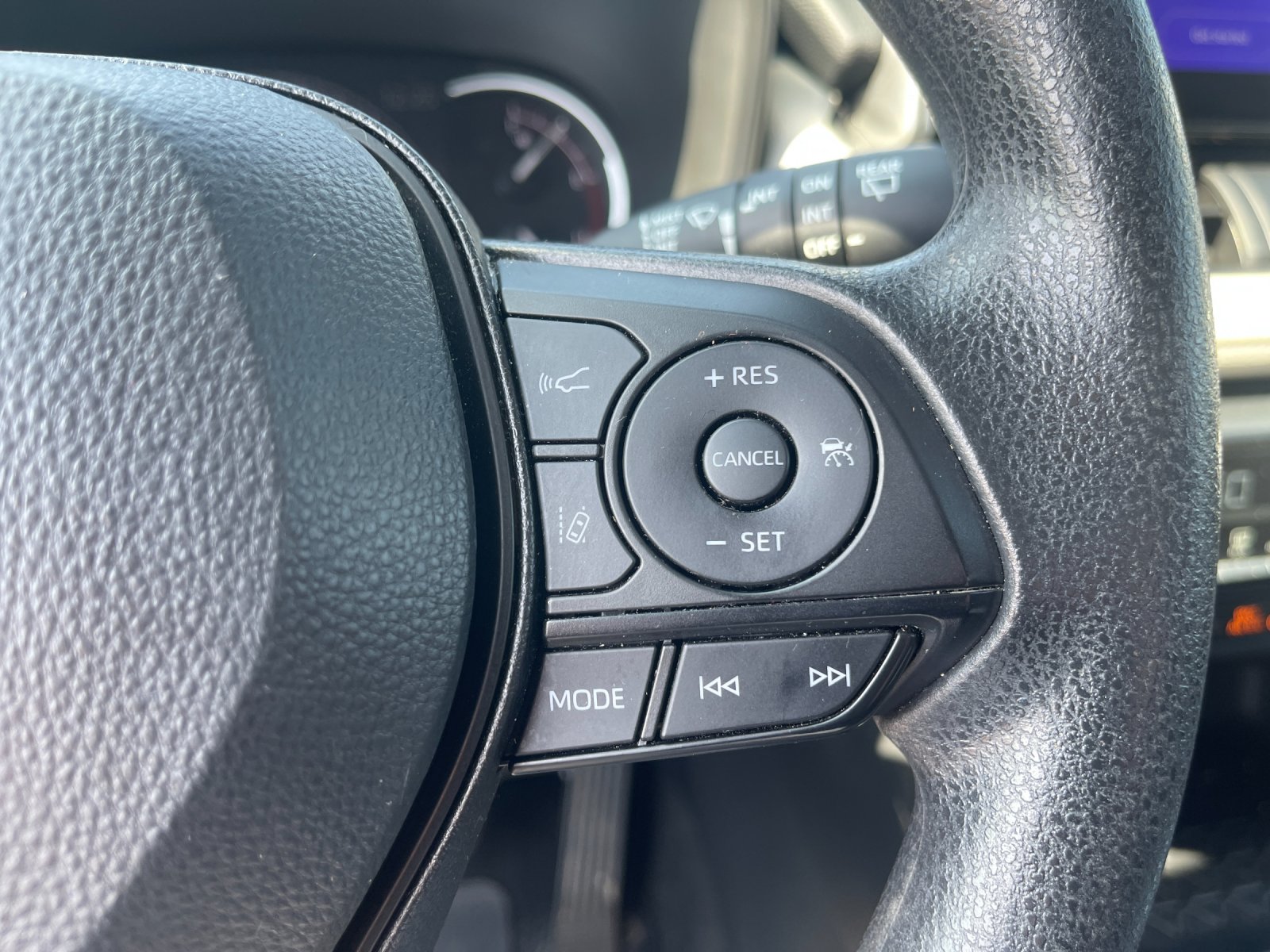 Used 2025 Black Toyota XLE image 29
