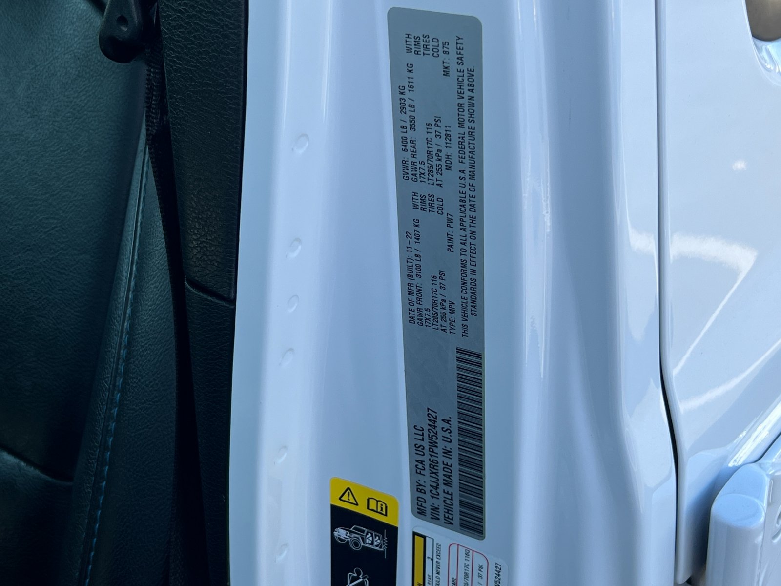 Used 2023 White Jeep Rubicon 4xe image 26