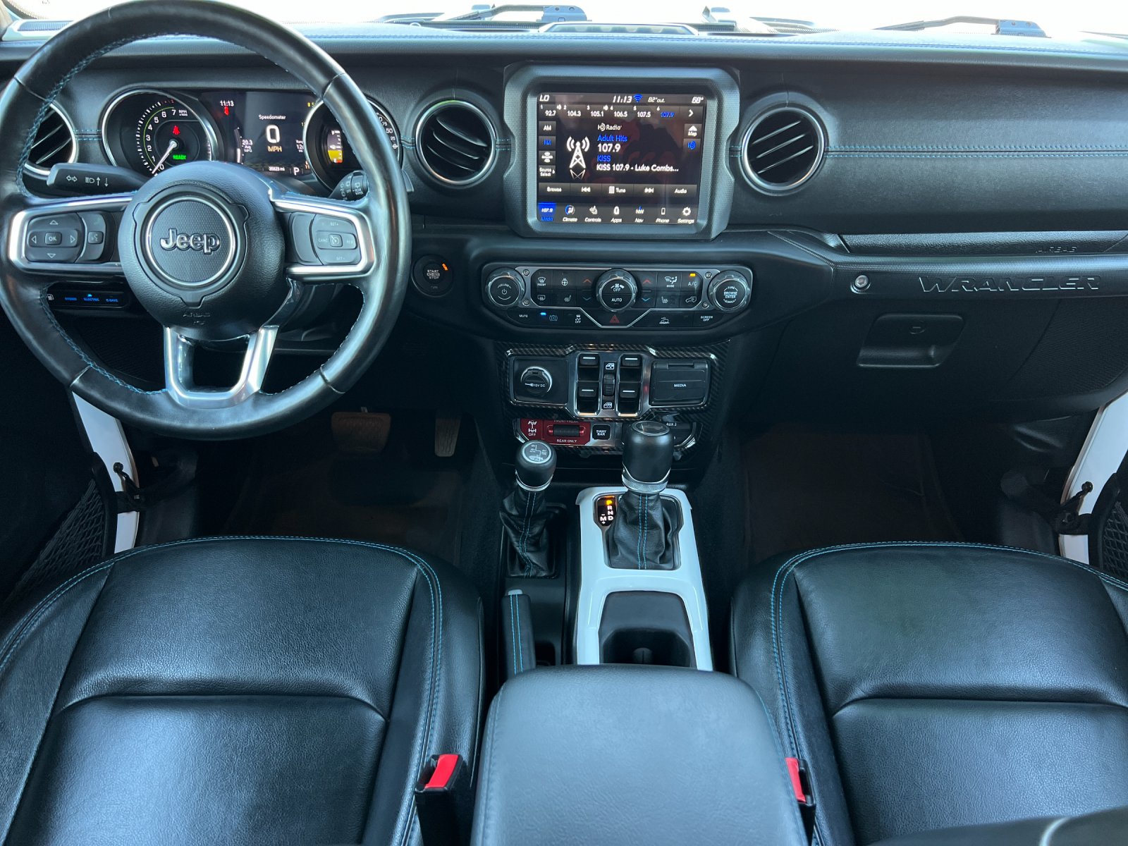 Used 2023 White Jeep Rubicon 4xe image 12