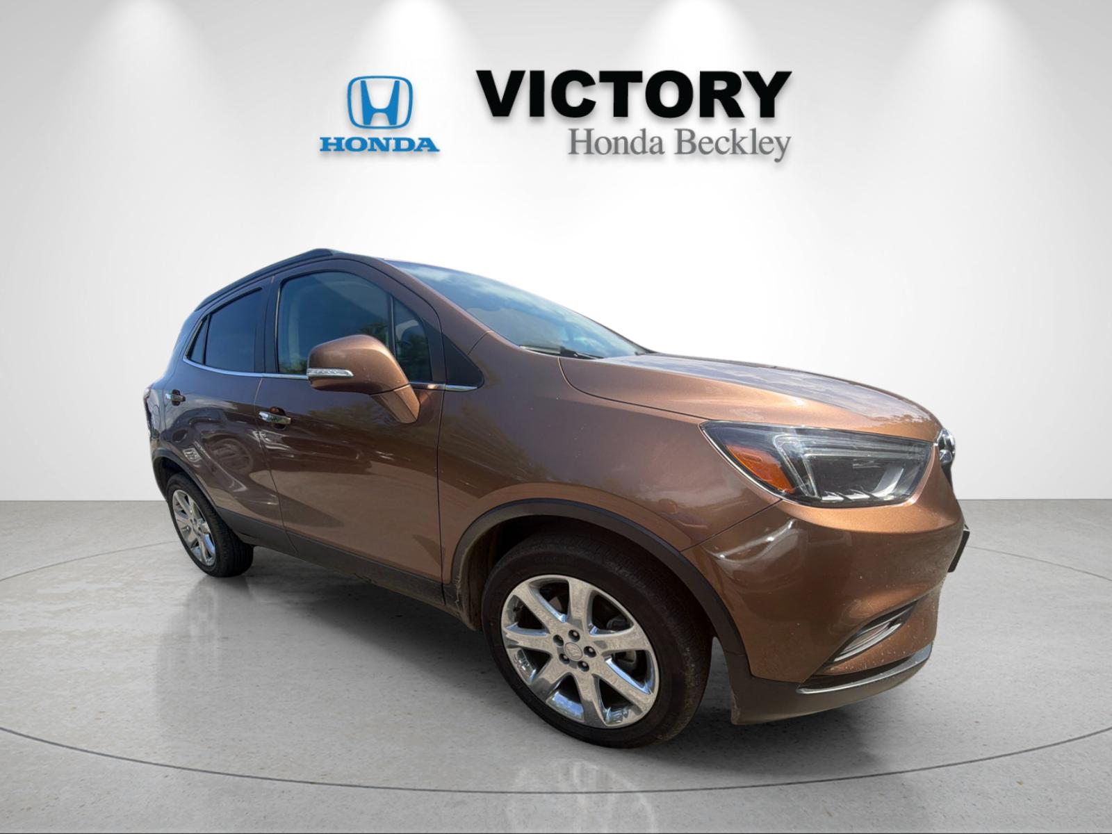 Used 2017 River Rock Metallic Buick Essence image 7