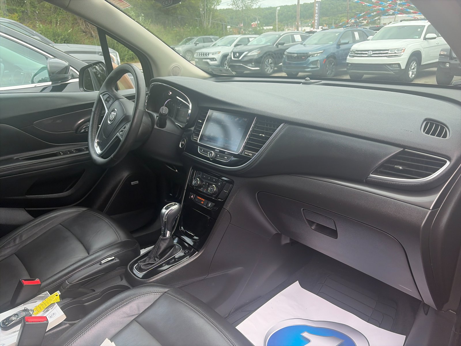 Used 2017 River Rock Metallic Buick Essence image 18