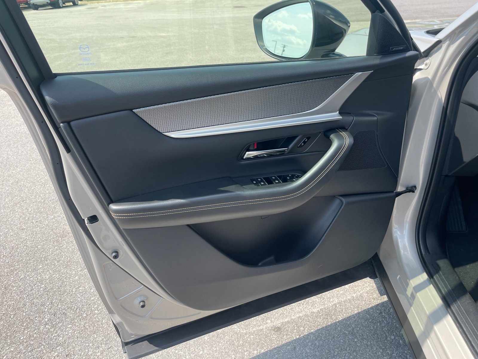 Used 2026 Platinum Mazda 3.3 Turbo Premium image 12
