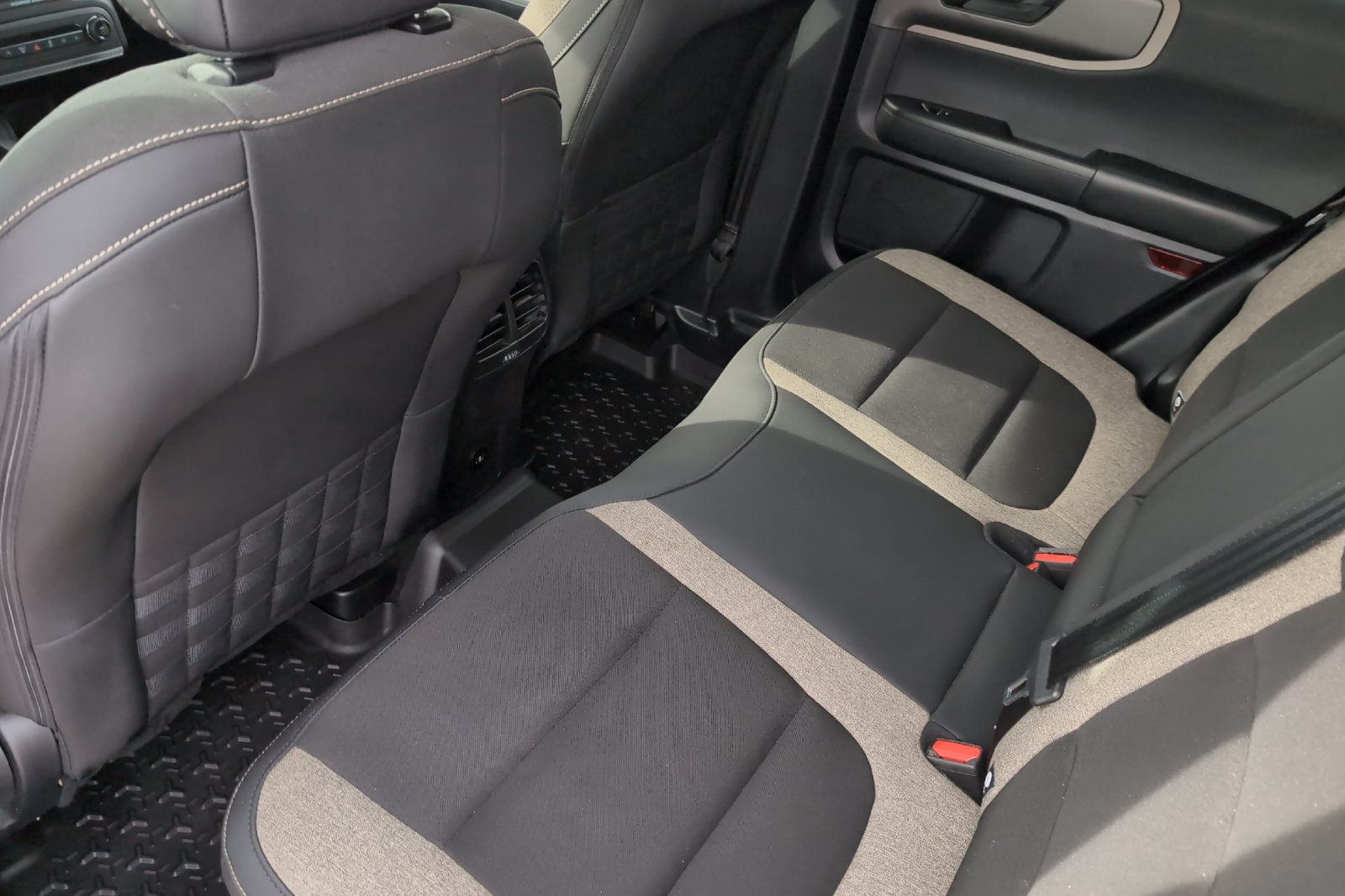 Used 2025 Gray Ford Big Bend image 13