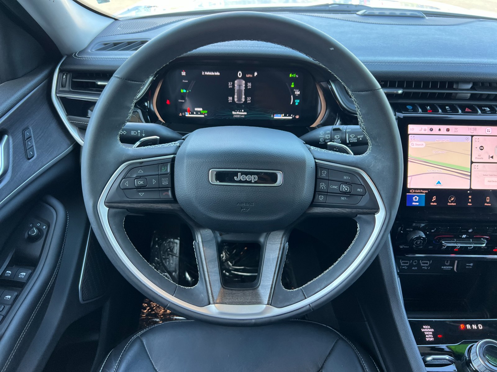 Used 2023 White Jeep 4xe image 13