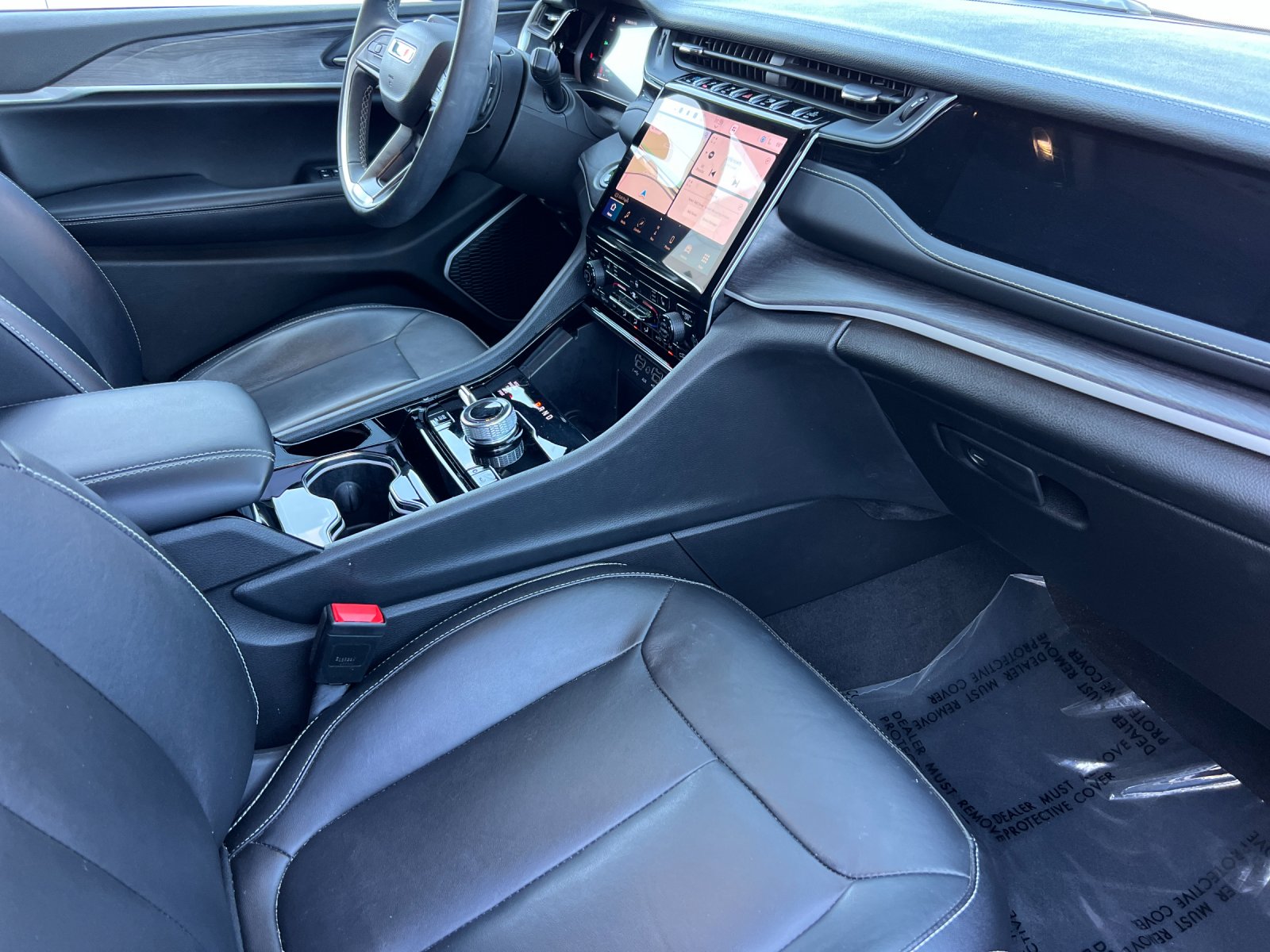 Used 2023 White Jeep 4xe image 15