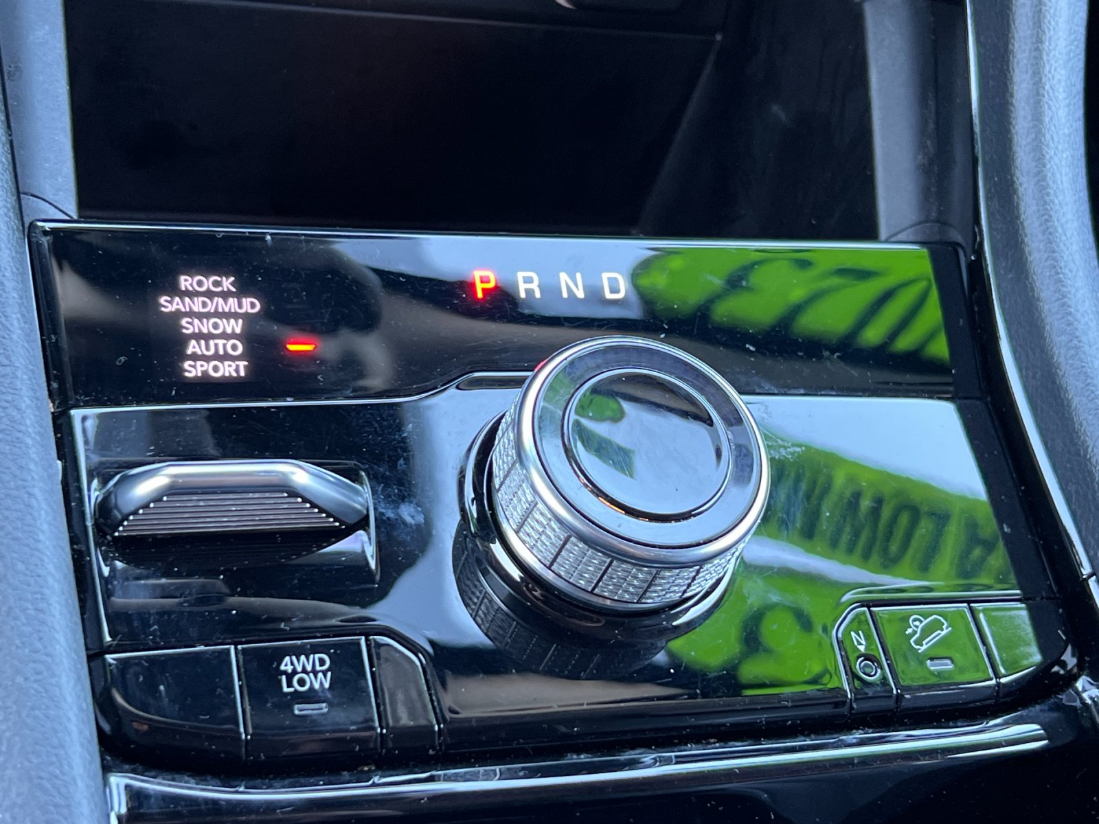 Used 2023 White Jeep 4xe image 21