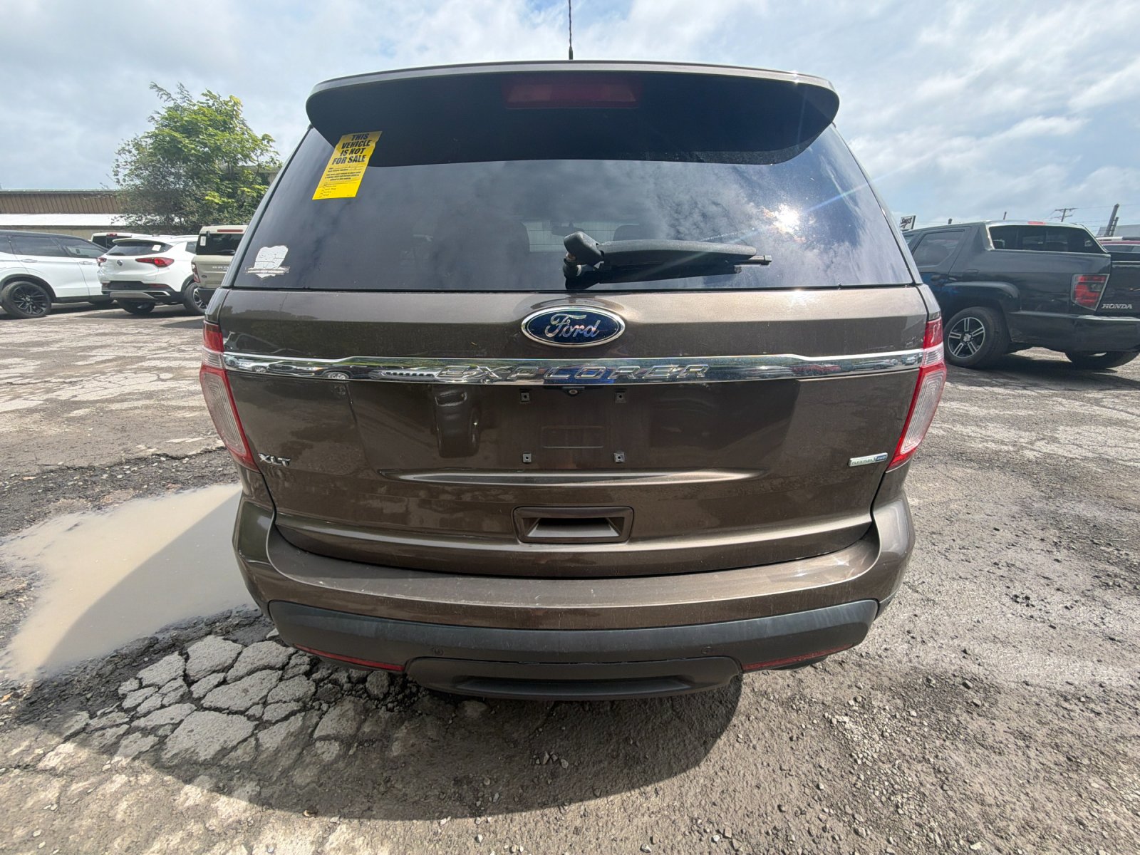 Used 2015 Caribou Metallic Ford XLT image 4
