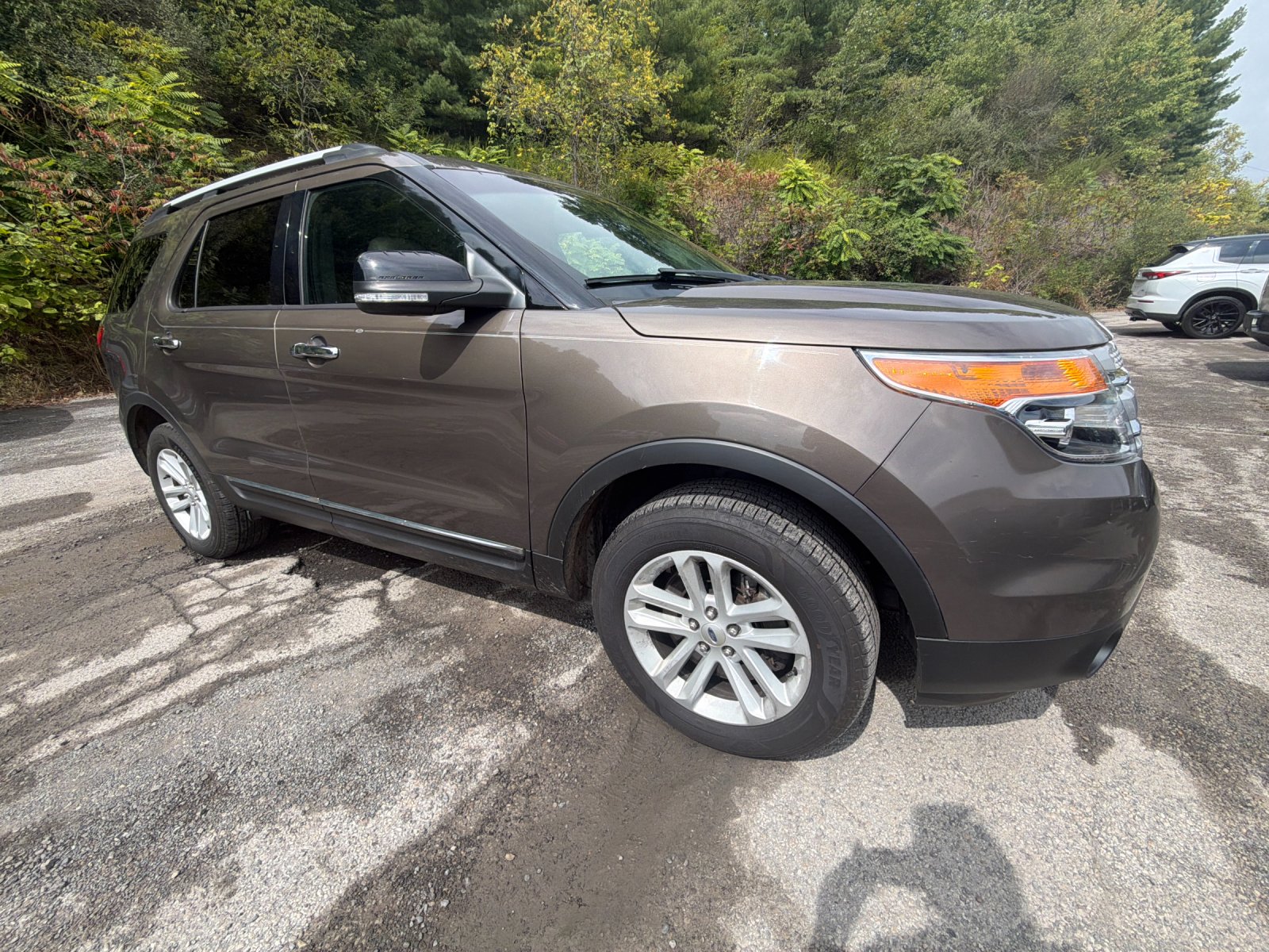 Used 2015 Caribou Metallic Ford XLT image 7