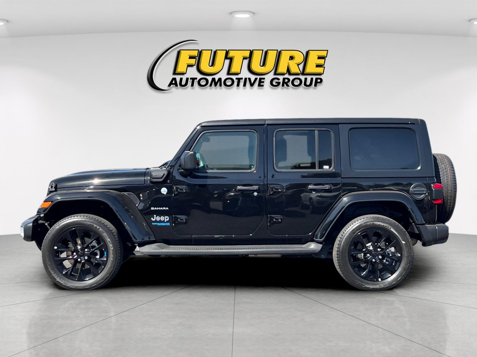 Used 2022 Black Jeep Unlimited Sahara 4xe image 6