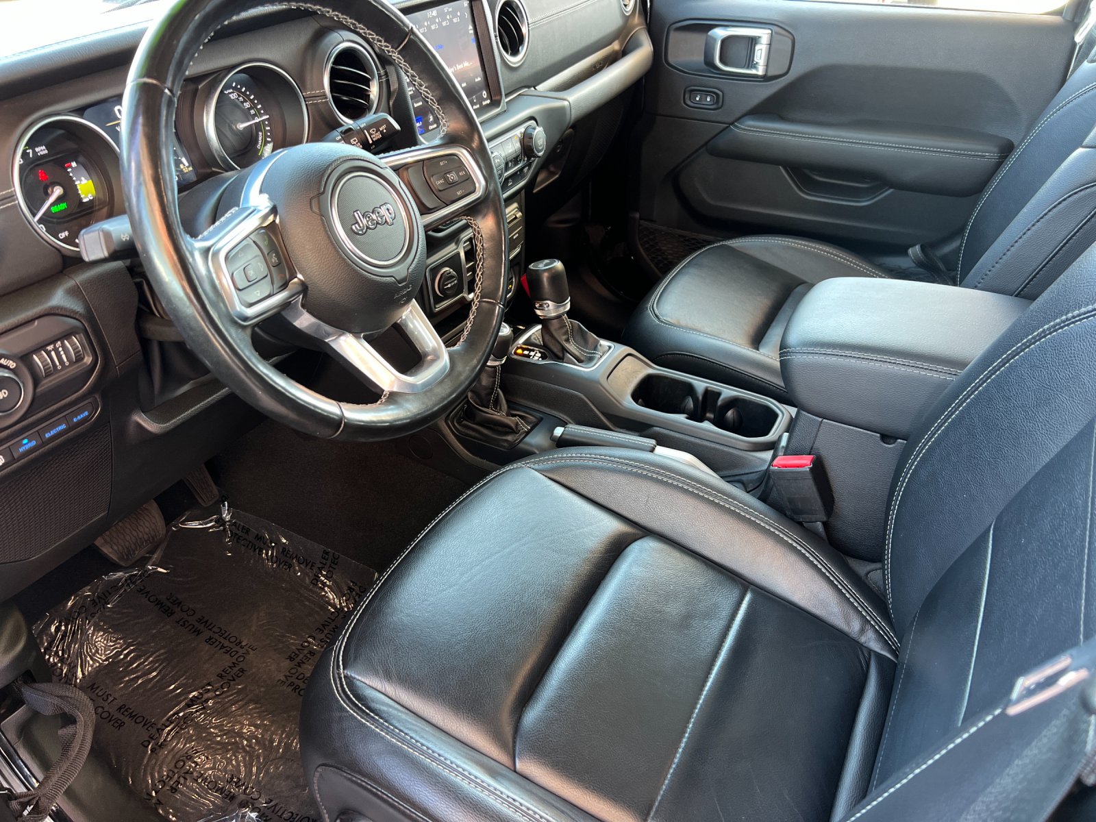 Used 2022 Black Jeep Unlimited Sahara 4xe image 9