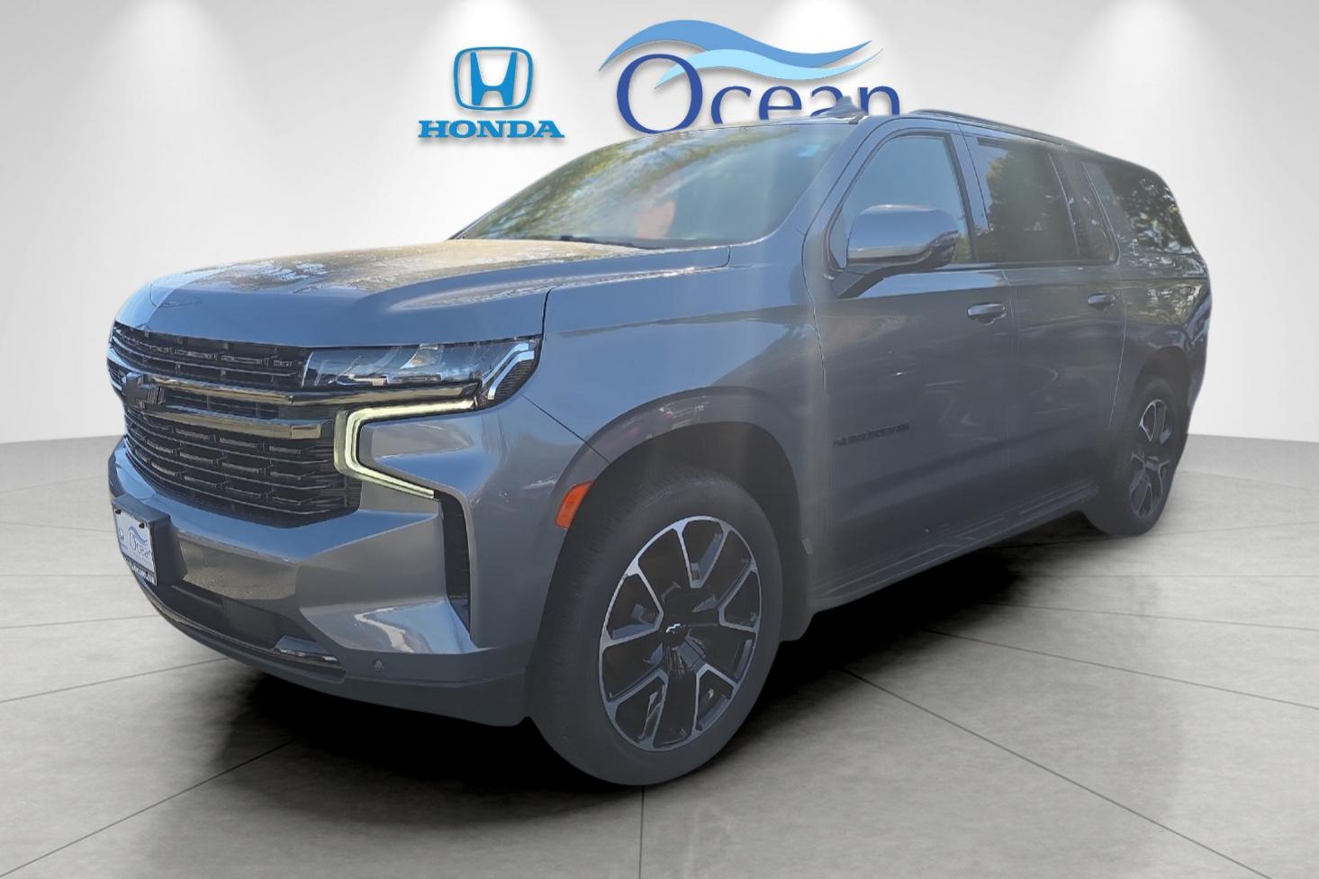 Used 2021 Satin Steel Metallic Chevrolet RST image 7