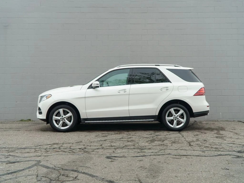 Used 2018  Mercedes-Benz GLE 350 image 2