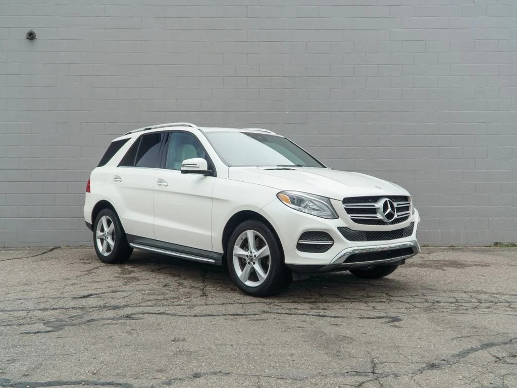 Used 2018  Mercedes-Benz GLE 350 image 9