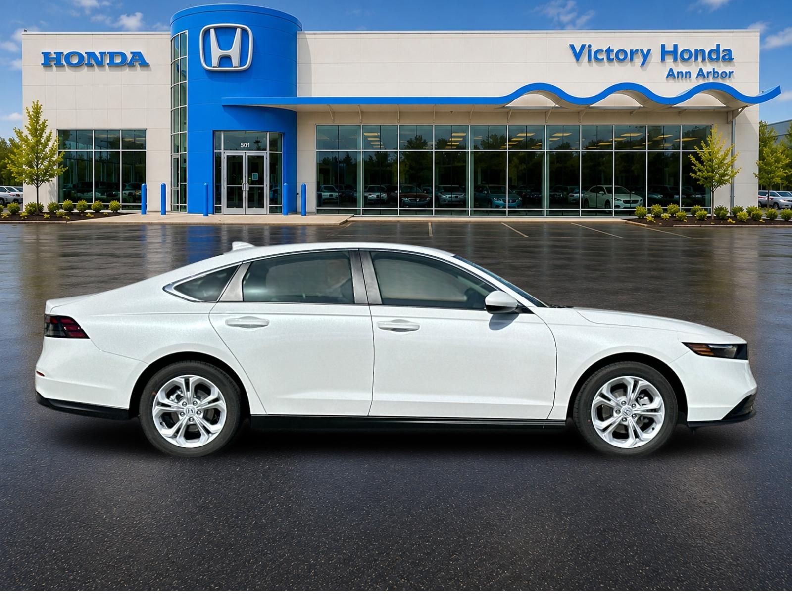 New 2026 Platinum White Pearl Honda LX image 4