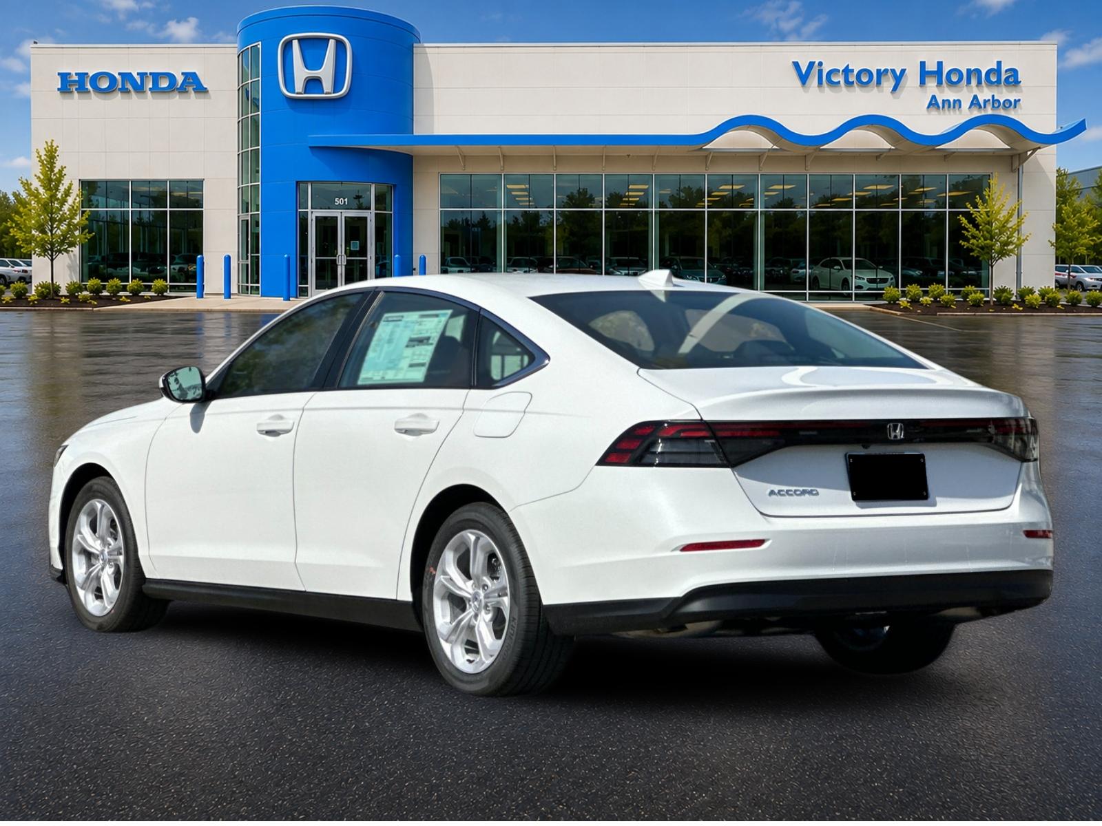 New 2026 Platinum White Pearl Honda LX image 7