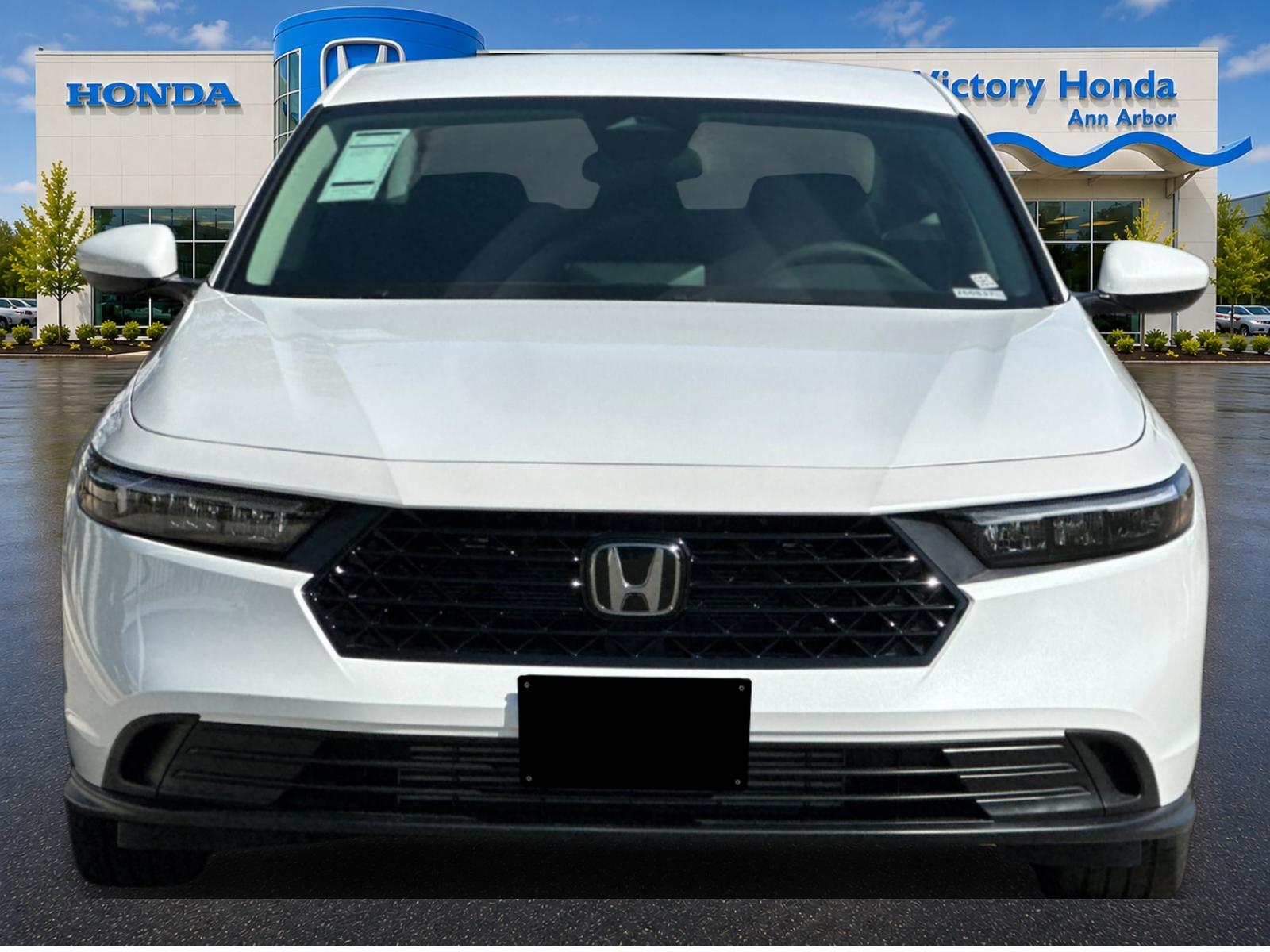 New 2026 Platinum White Pearl Honda LX image 2
