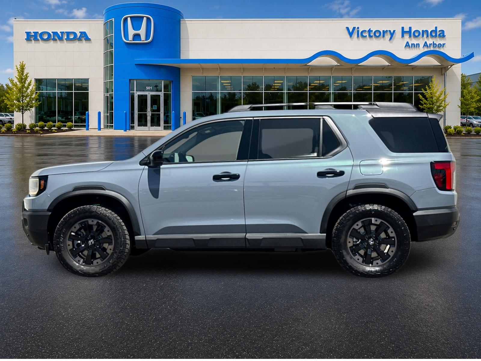 New 2026 Sonic Gray Pearl Honda TrailSport Elite image 8