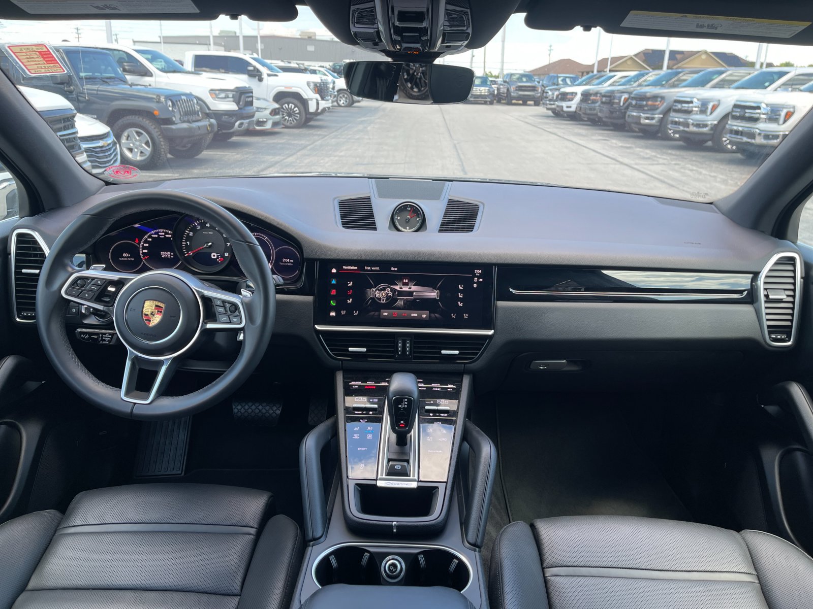 Used 2023  Porsche  image 14