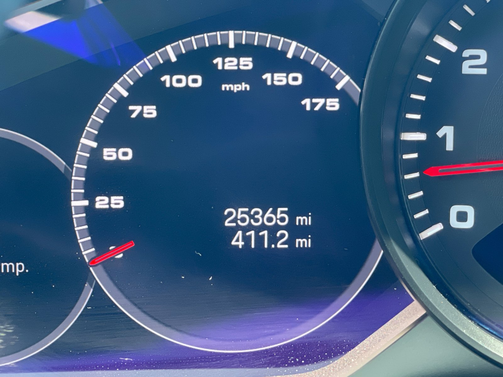 Used 2023  Porsche  image 30