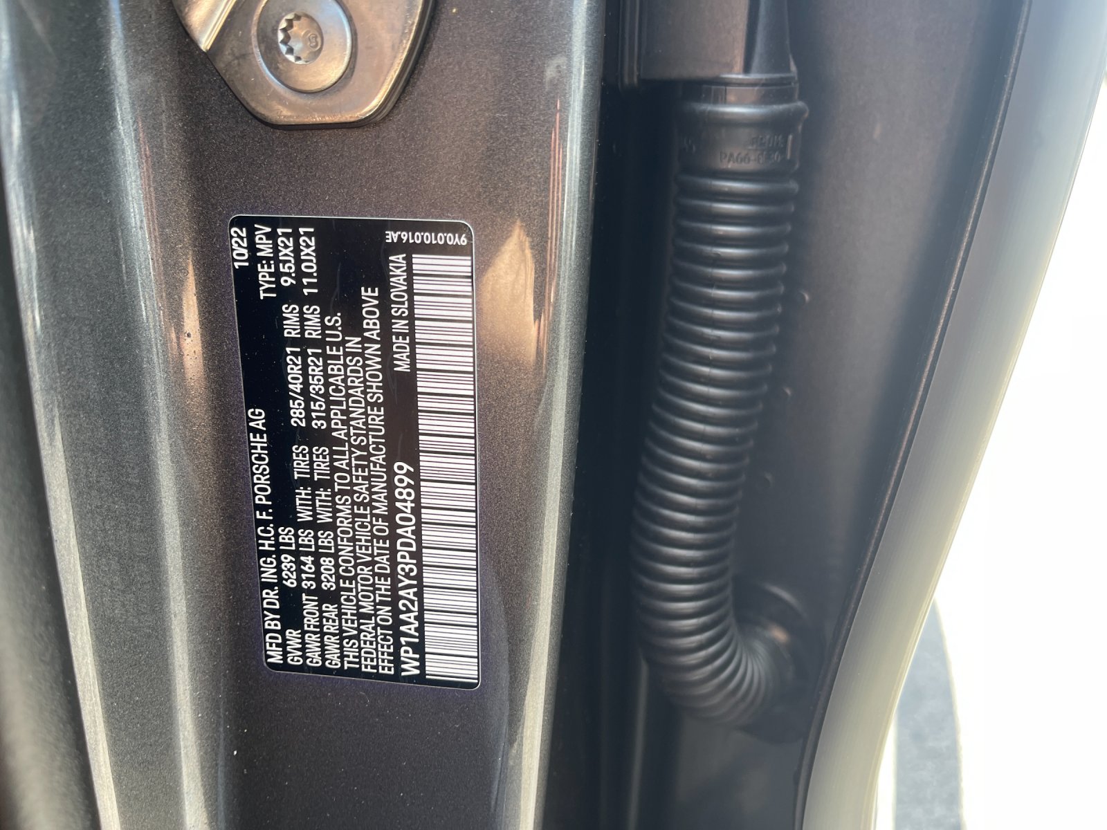 Used 2023  Porsche  image 33