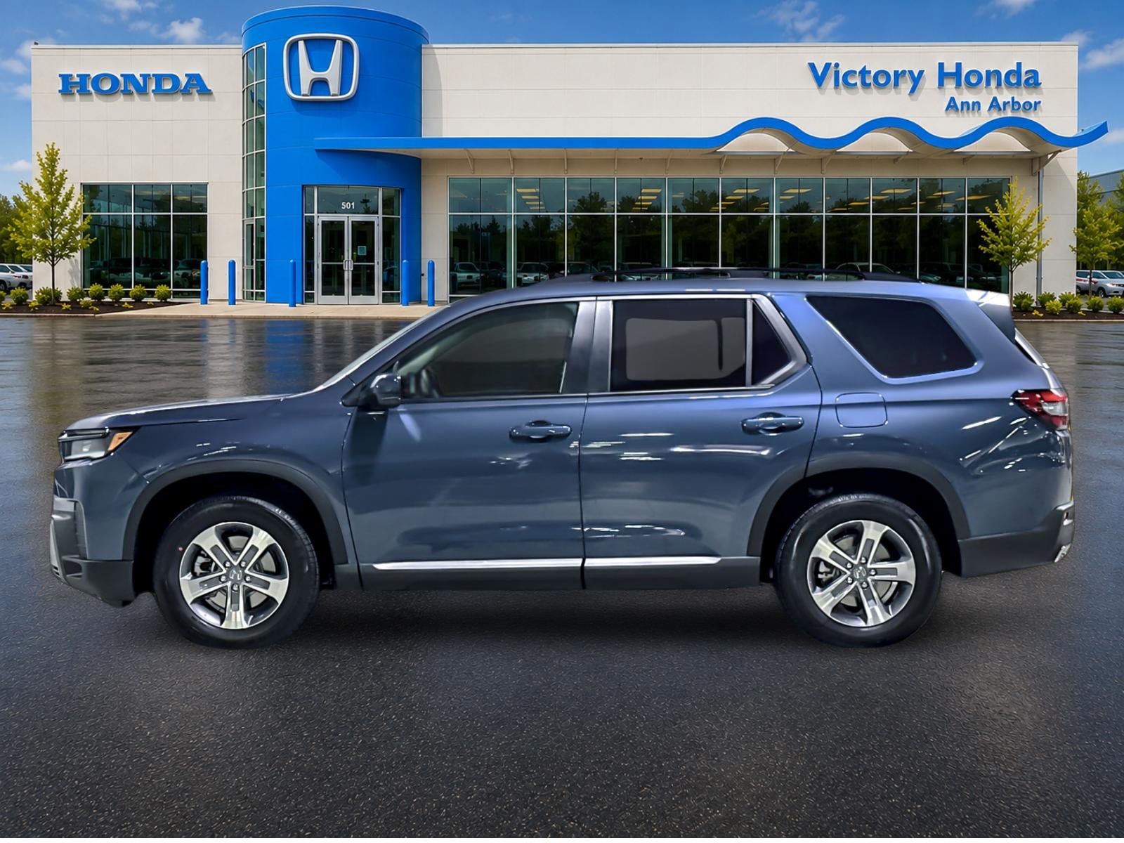 New 2026 Smoke Blue Pearl Honda AWD EX-L image 8