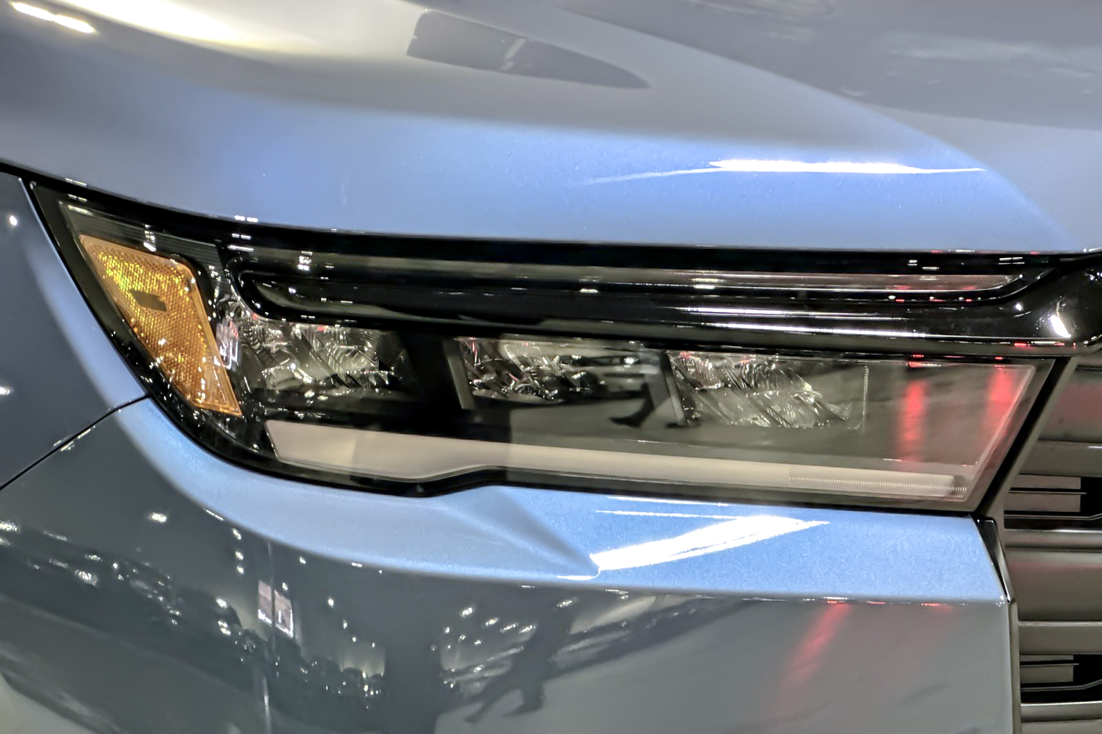 New 2026 Smoke Blue Pearl Honda AWD EX-L image 26