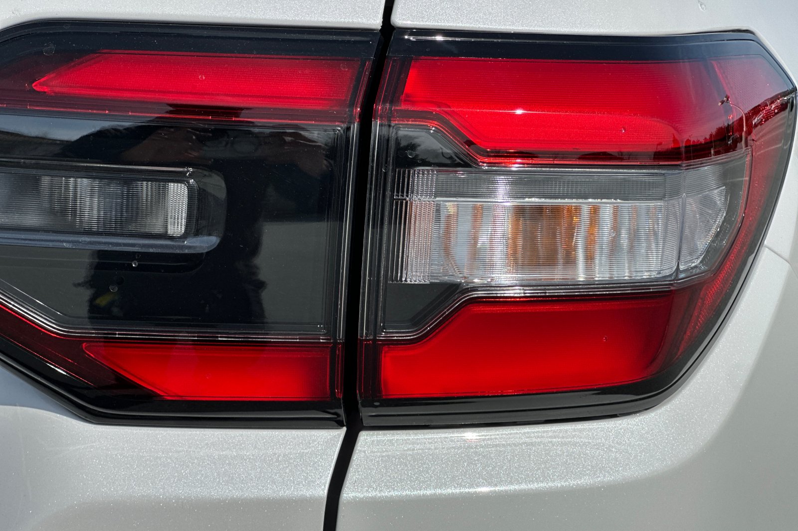 New 2026 Platinum White Pearl Honda AWD EX-L image 26