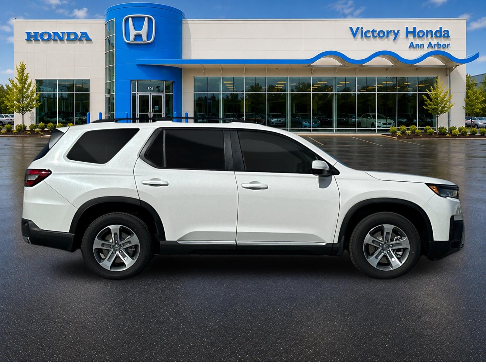 New 2026 Platinum White Pearl Honda AWD EX-L image 4
