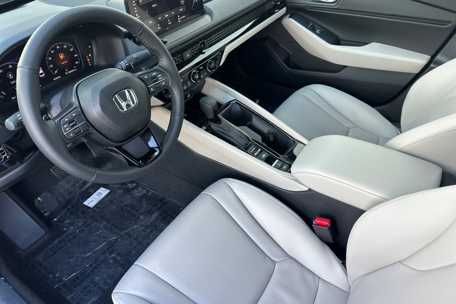 New 2026 Urban Gray Pearl Honda EX-L Hybrid image 9