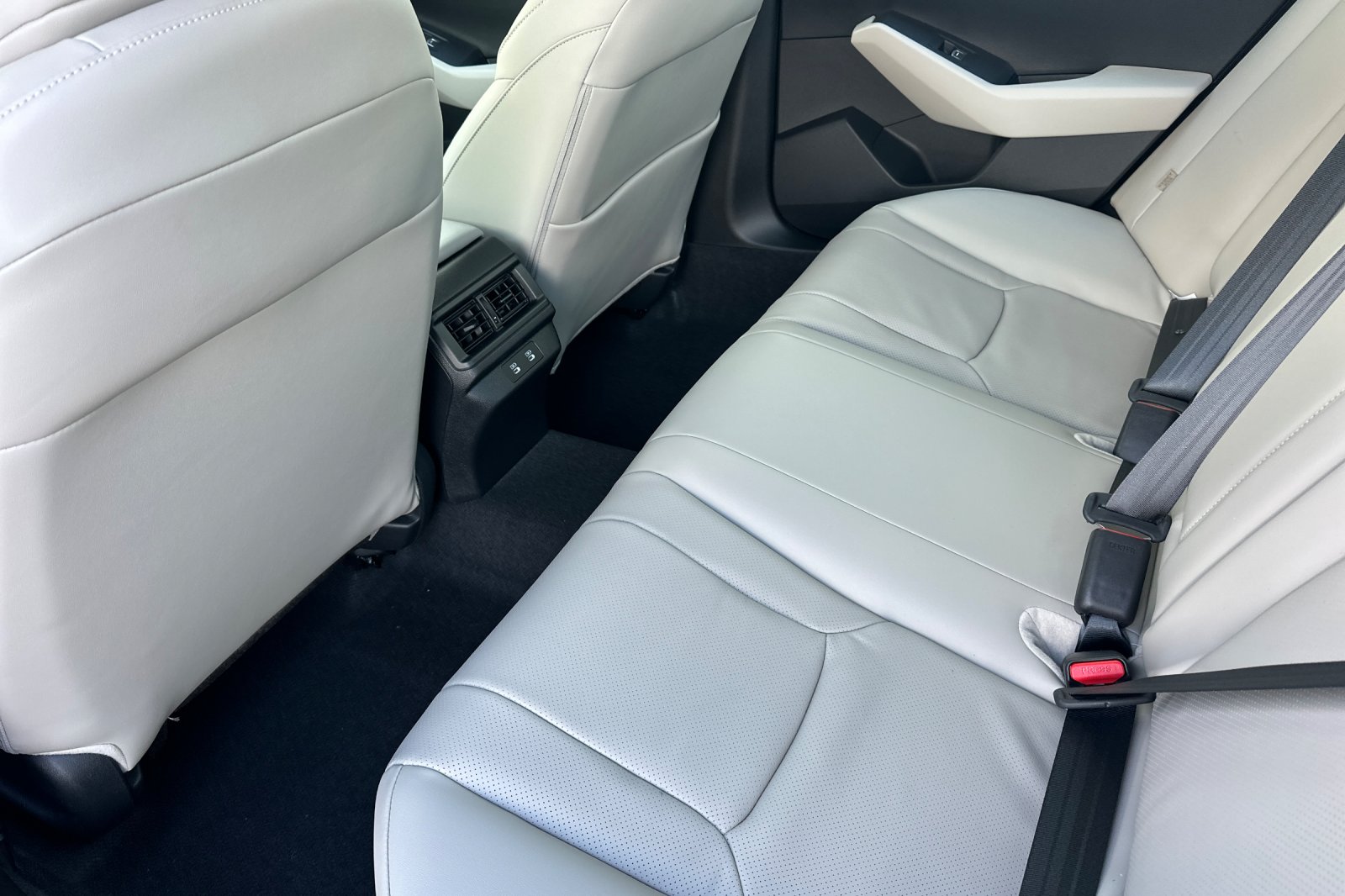 New 2026 Urban Gray Pearl Honda EX-L Hybrid image 11