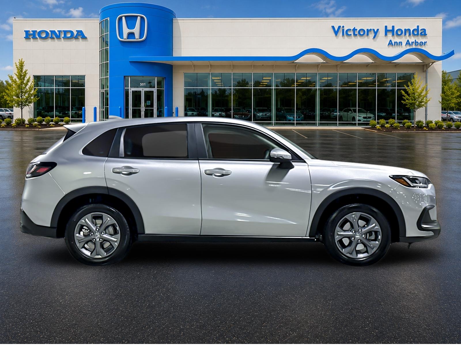 New 2027 Solar Silver Metallic Honda LX AWD image 4