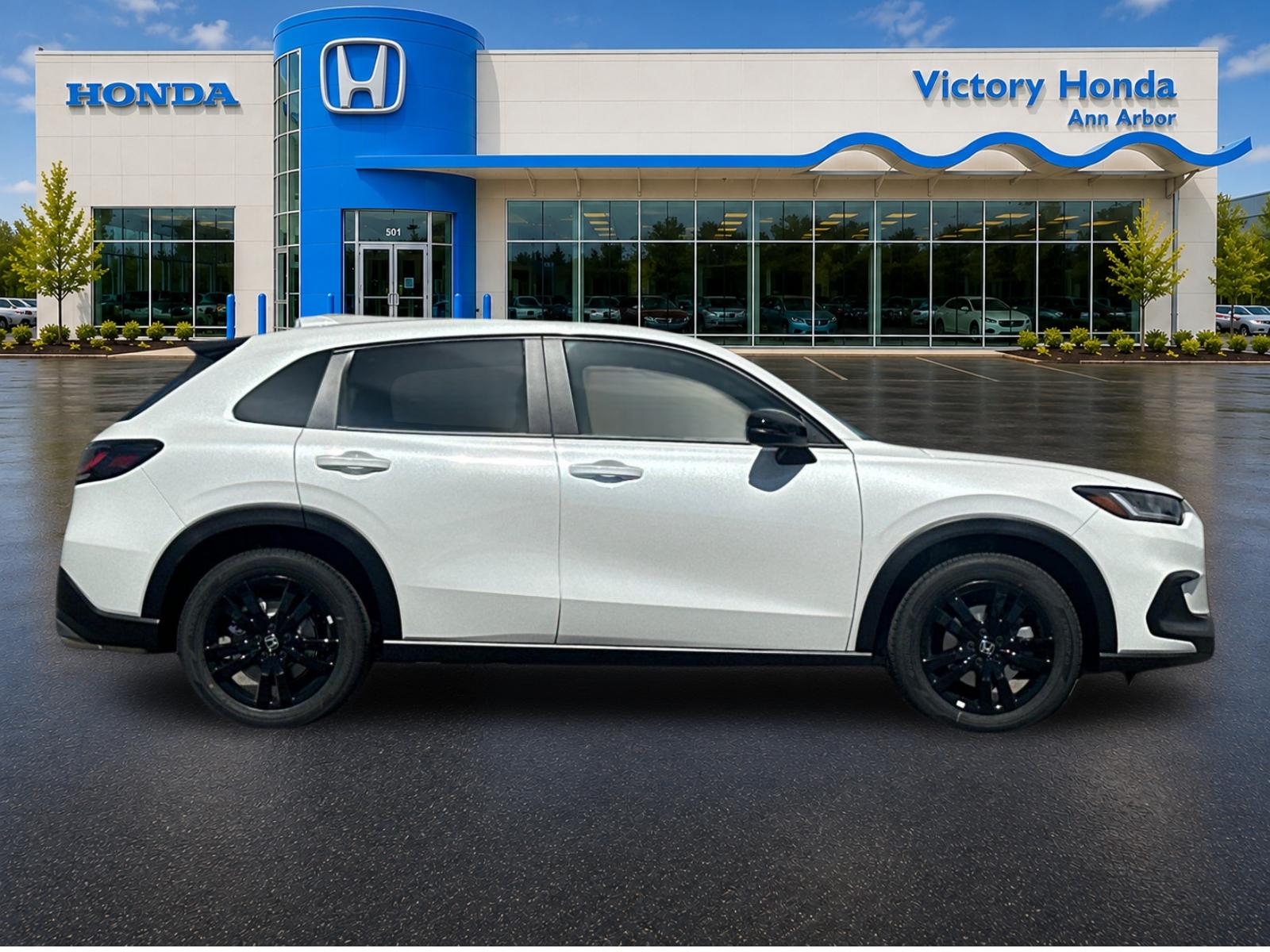 New 2027 Platinum White Pearl Honda Sport AWD image 4