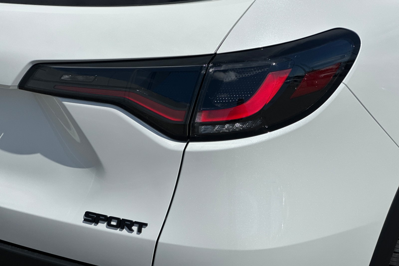 New 2027 Platinum White Pearl Honda Sport AWD image 25