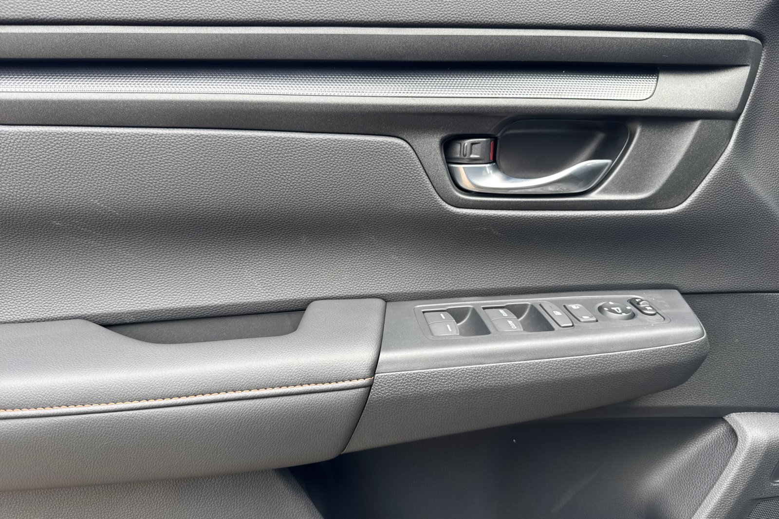 New 2027 Platinum White Pearl Honda Sport Hybrid AWD image 10