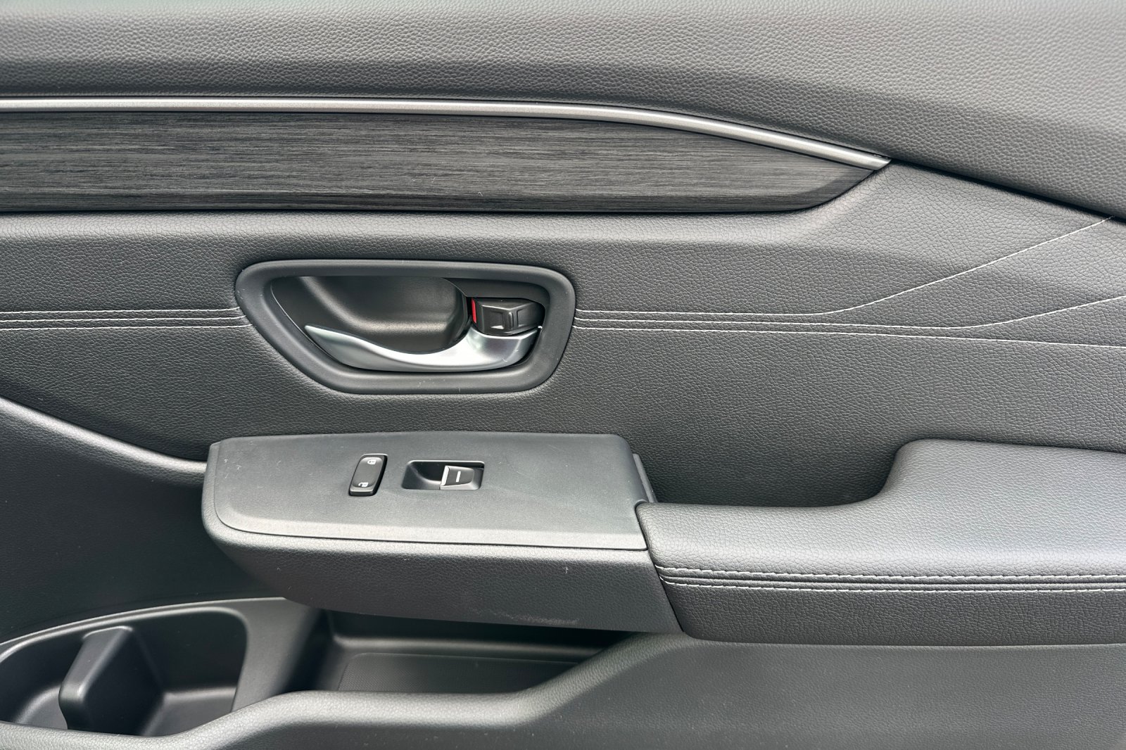 New 2026 Platinum White Pearl Honda AWD Touring image 31