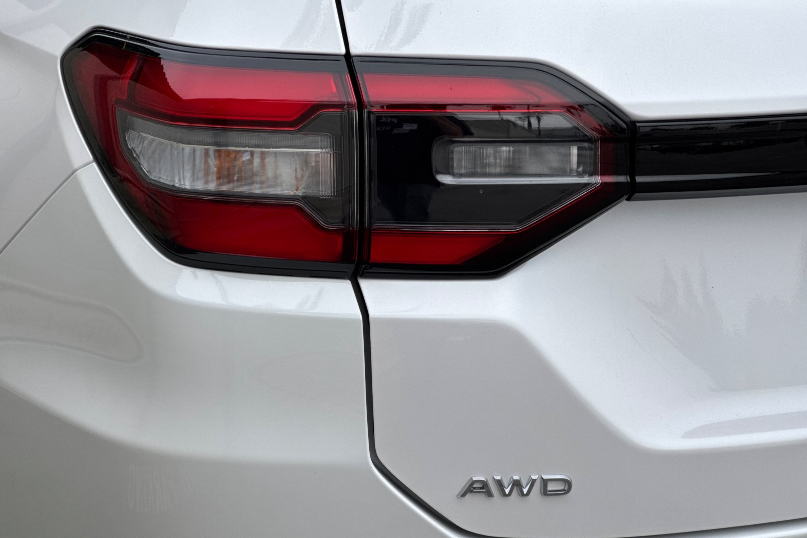 New 2026 Platinum White Pearl Honda AWD Touring image 27