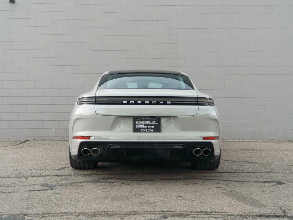 Used 2026  Porsche 4 image 6