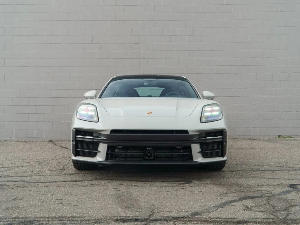 Used 2026  Porsche 4 image 10