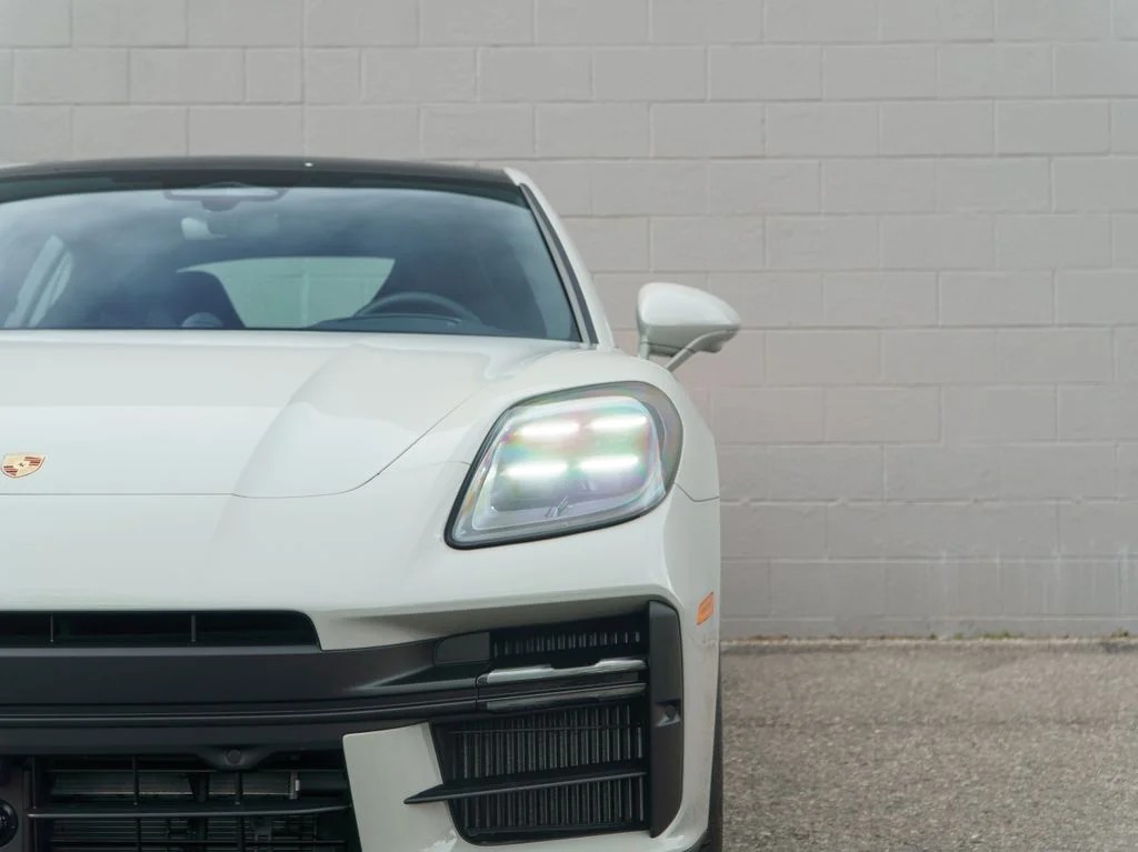Used 2026  Porsche 4 image 11
