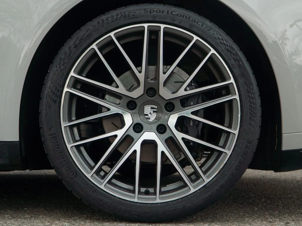 Used 2026  Porsche 4 image 13